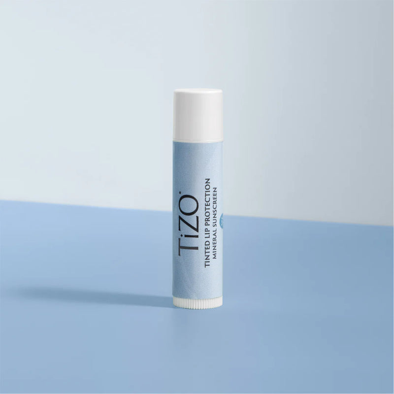 LIP PROTECTION tinted matte finish SPF 45